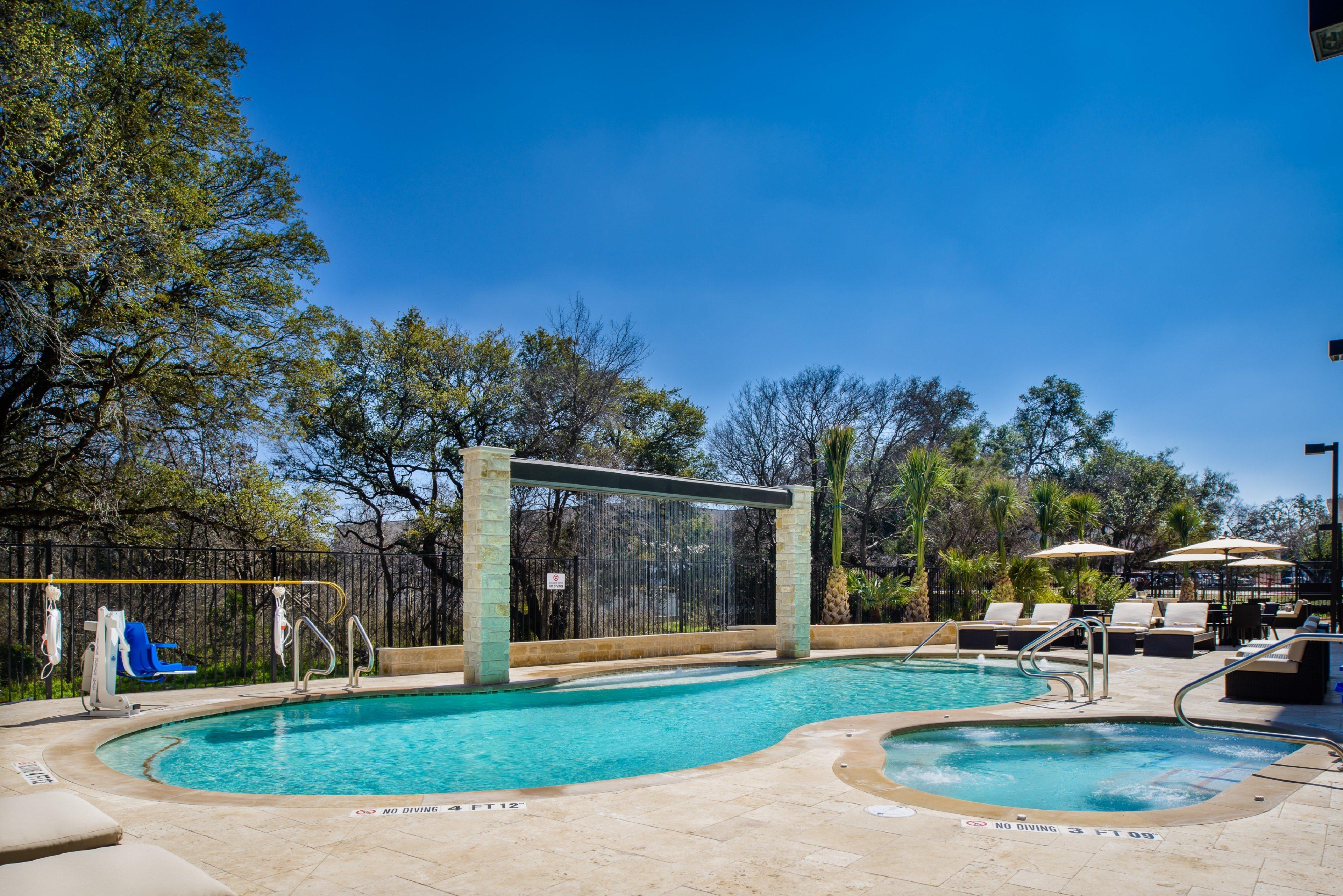 Holiday Inn Express Hotel & Suites Austin Nw - Arboretum Area By Ihg Exterior photo