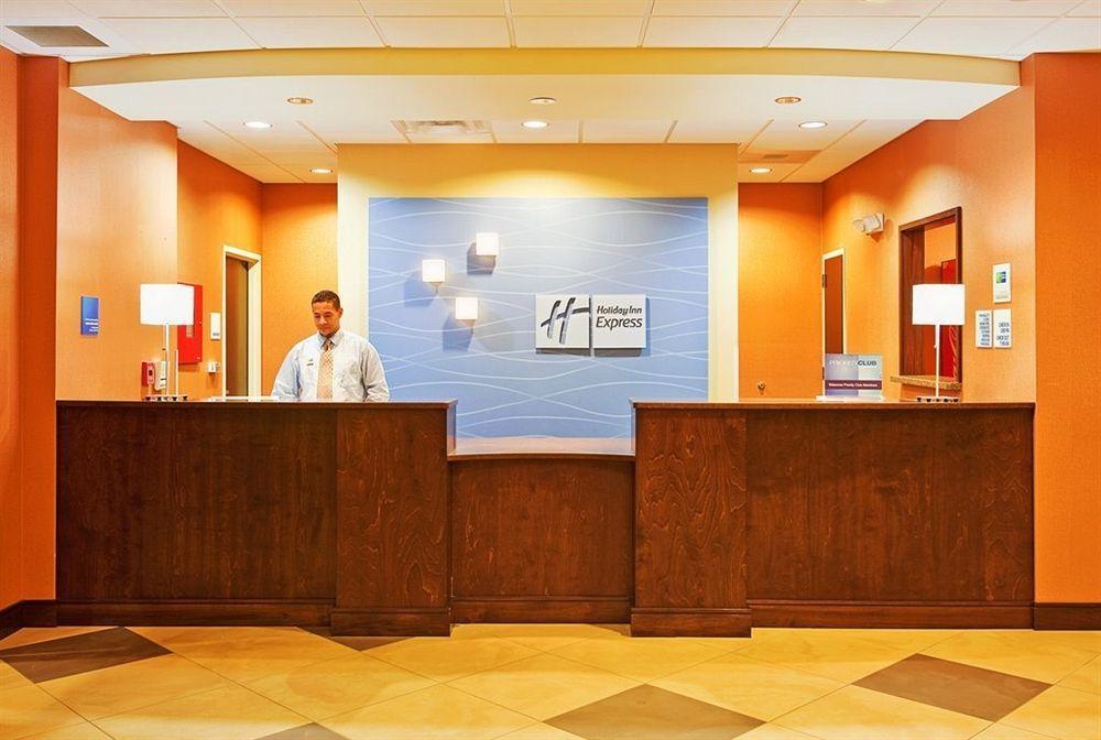 Holiday Inn Express Hotel & Suites Austin Nw - Arboretum Area By Ihg Exterior photo