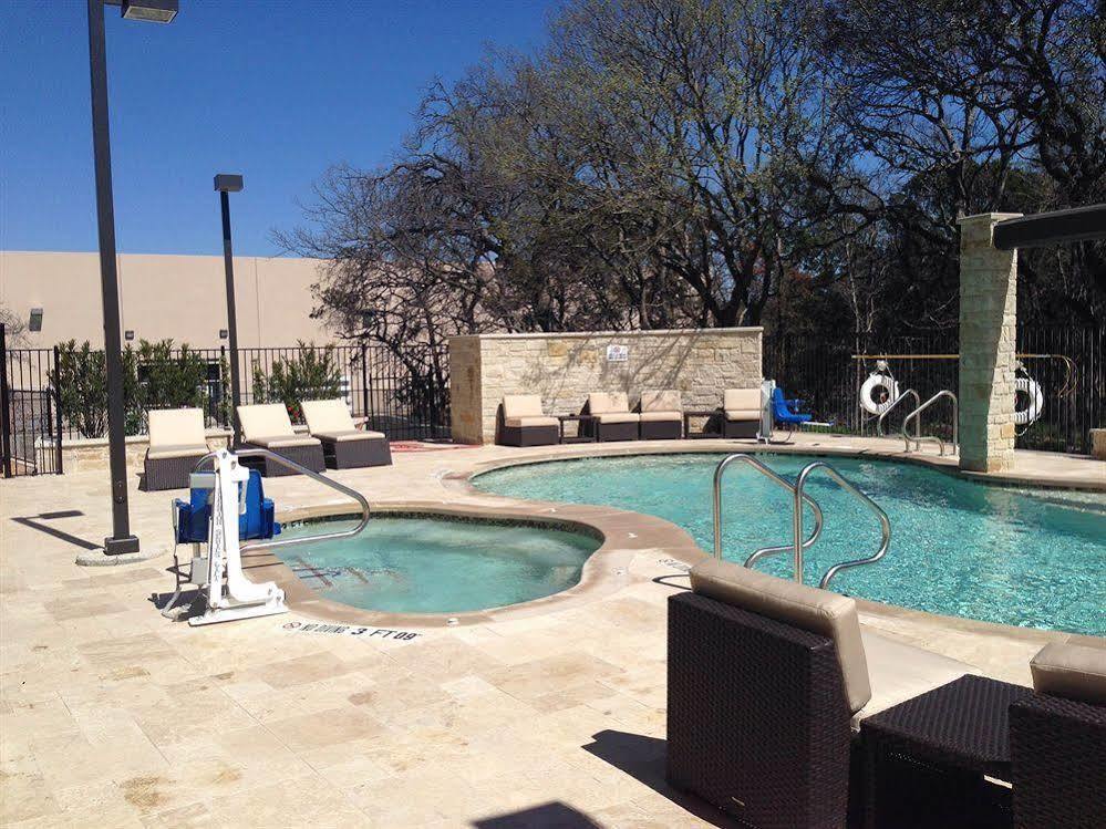 Holiday Inn Express Hotel & Suites Austin Nw - Arboretum Area By Ihg Exterior photo