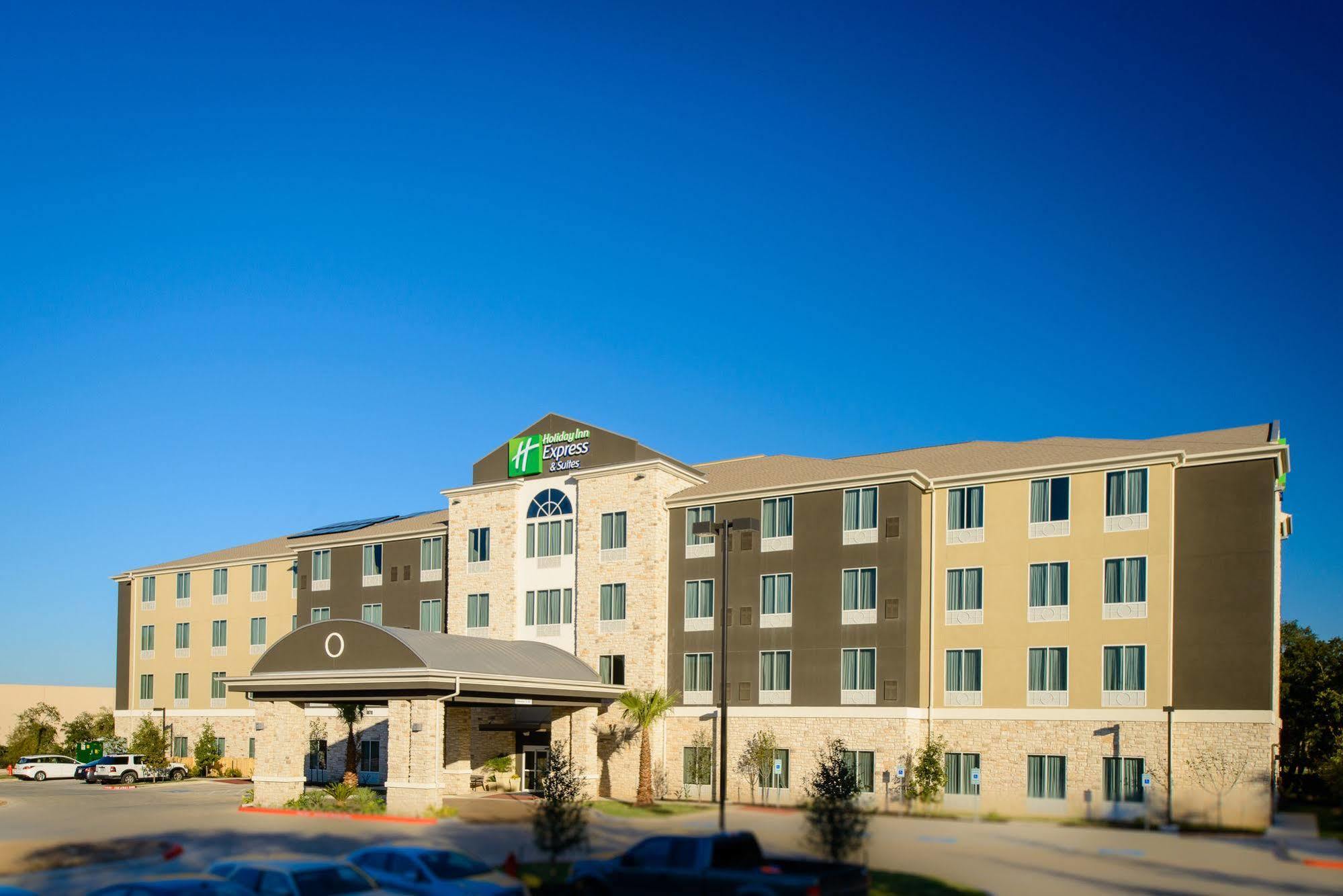 Holiday Inn Express Hotel & Suites Austin Nw - Arboretum Area By Ihg Exterior photo