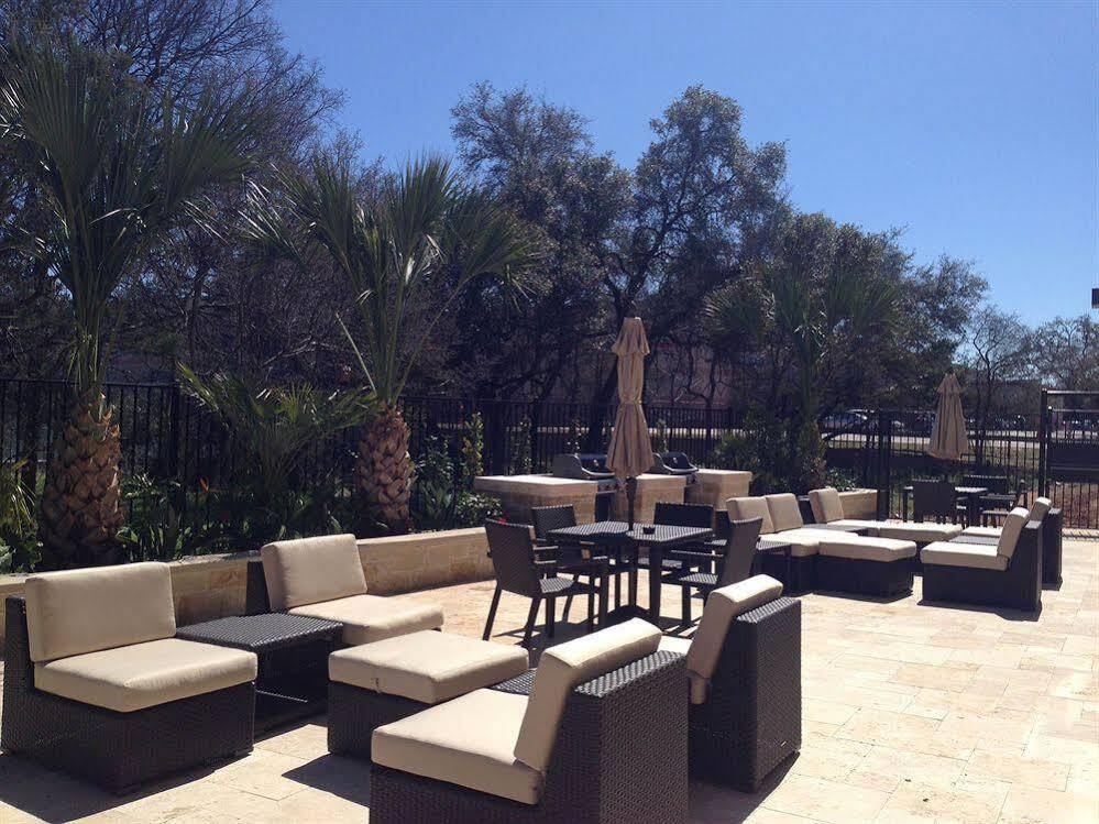 Holiday Inn Express Hotel & Suites Austin Nw - Arboretum Area By Ihg Exterior photo